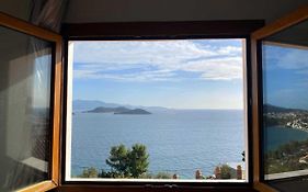 Fiorella Sea View